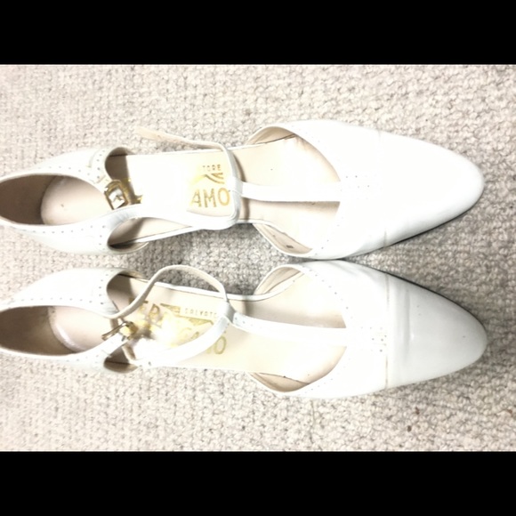 Vintage ferragamo heels - Picture 2 of 3